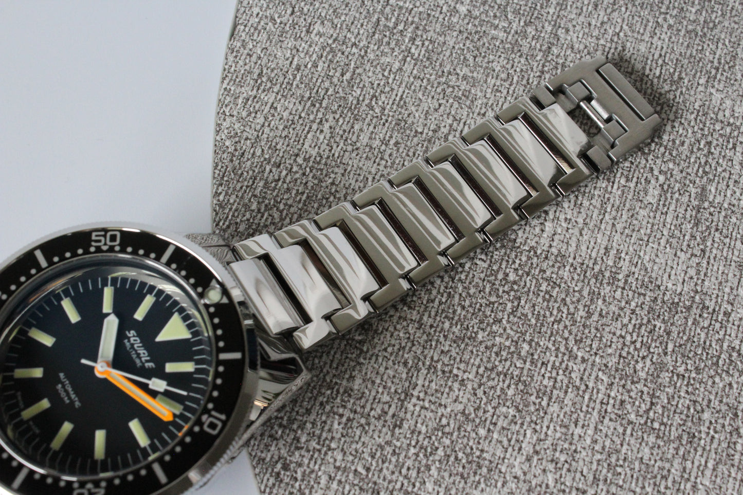 Squale 1521 Militaire Taucheruhr am Stahlband