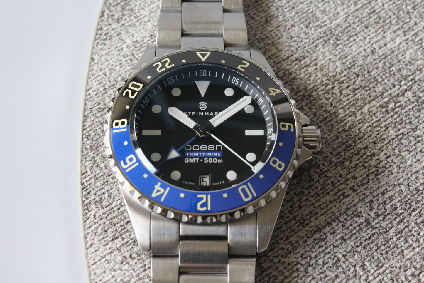 Steinhart Ocean 39 GMT Premium 500