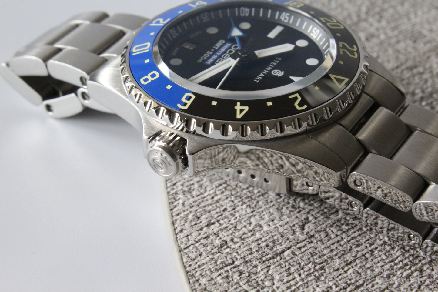Steinhart Ocean 39 GMT Premium 500