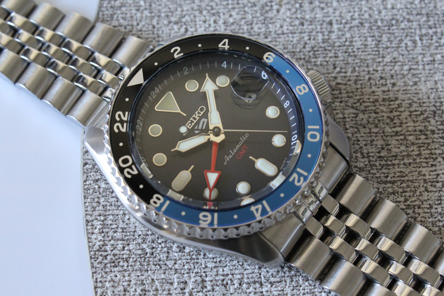 Seiko 5 Sports GMT Automatik Ref SSK003K1