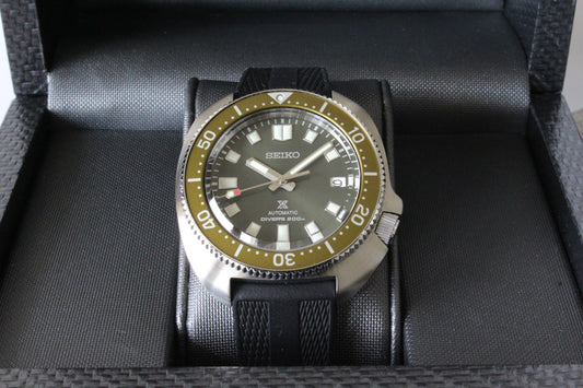 Seiko Captain Willard Fullset grün Ref.SPB153J1