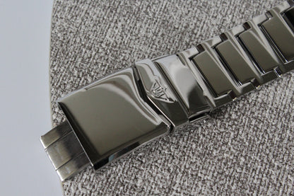 Squale 1521 Militaire Taucheruhr am Stahlband