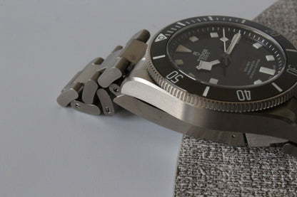 Tudor Pelagos 39 Taucheruhr Titan