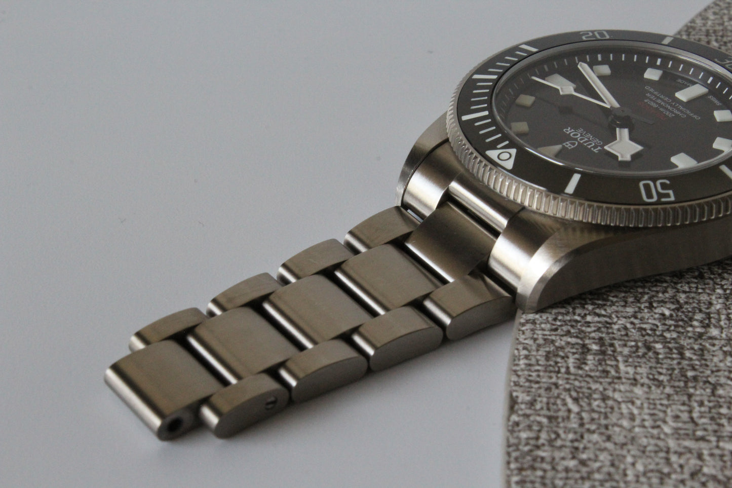 Tudor Pelagos 39 Taucheruhr Titan