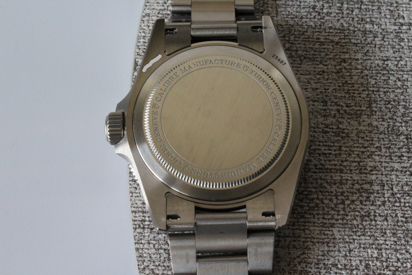 Tudor Pelagos 39 Taucheruhr Titan